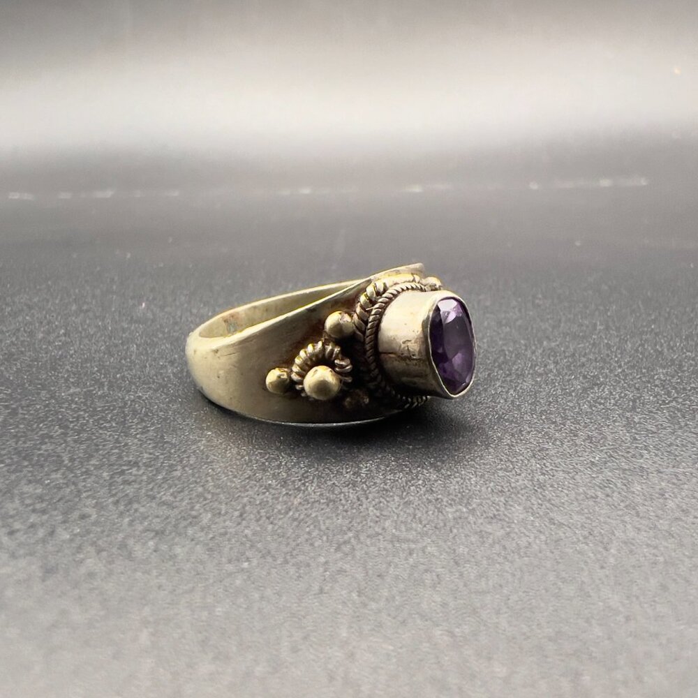Antique Sterling SIlver Amethyst Ring 7.5 - Picture 7 of 13
